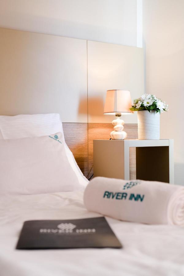 River Inn Stari Banovci Εξωτερικό φωτογραφία