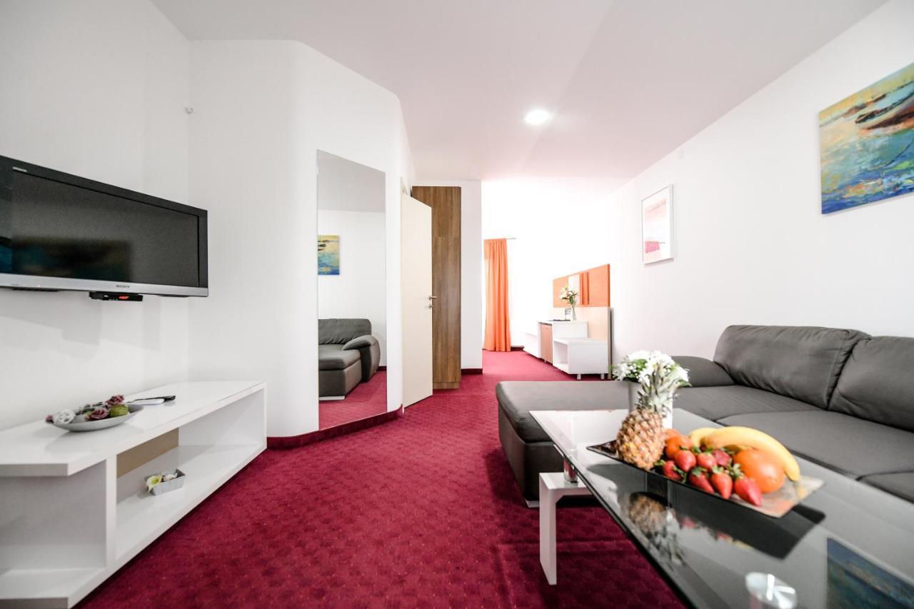 River Inn Stari Banovci Εξωτερικό φωτογραφία