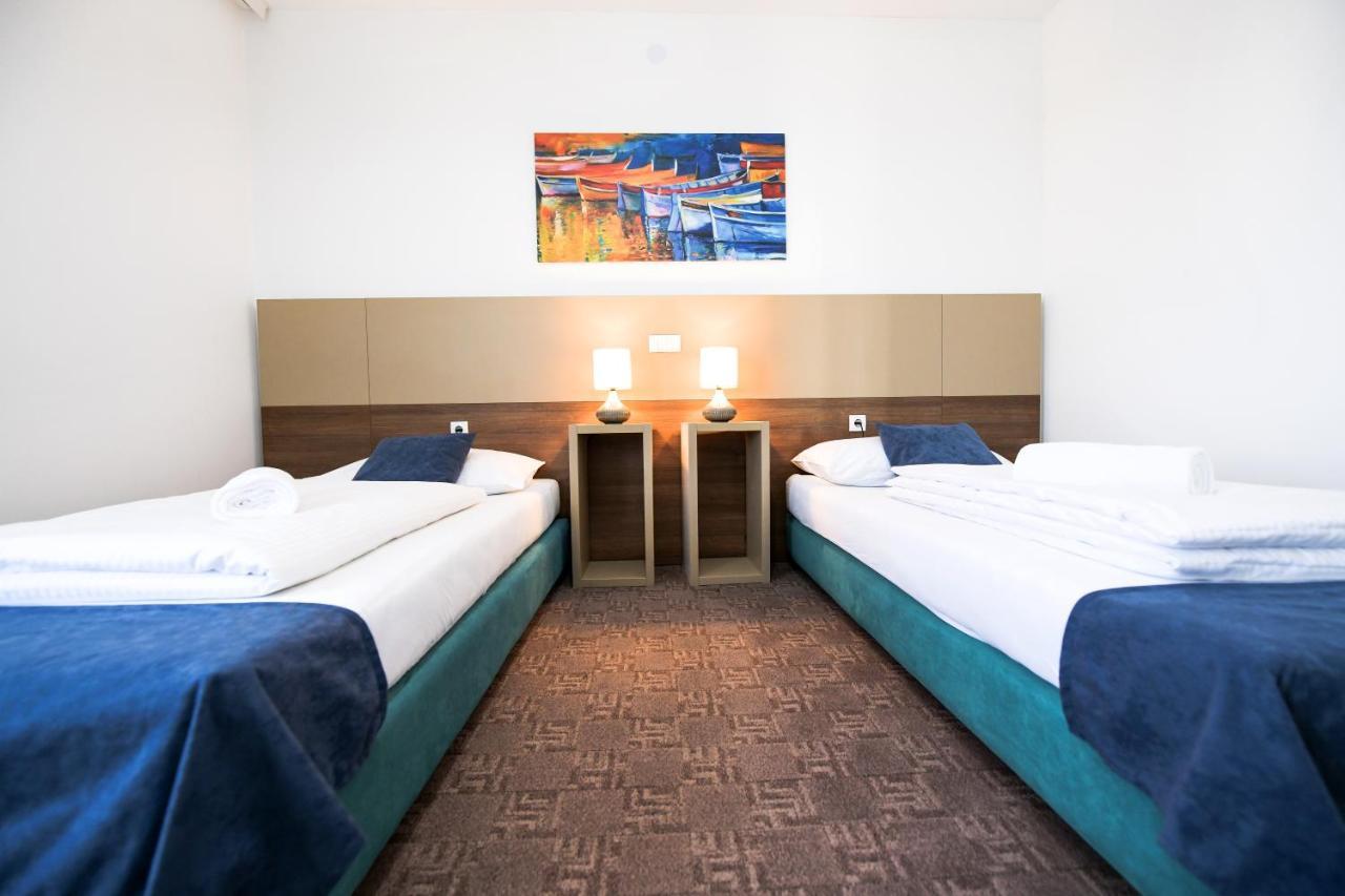 River Inn Stari Banovci Εξωτερικό φωτογραφία