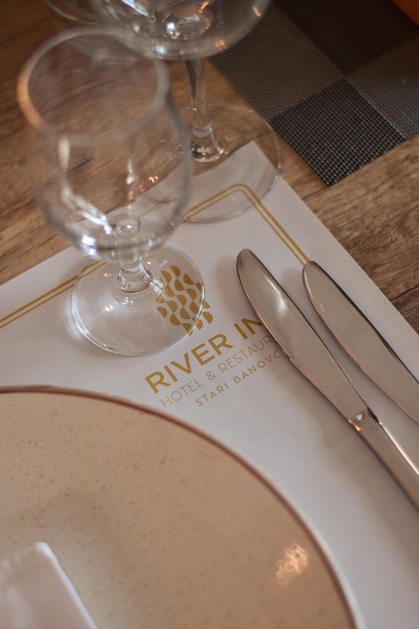 River Inn Stari Banovci Εξωτερικό φωτογραφία